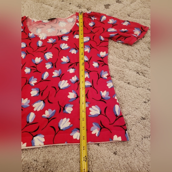 Talbots Red Floral Puff Sleeve Sweater Top Size Small - Picture 8 of 8